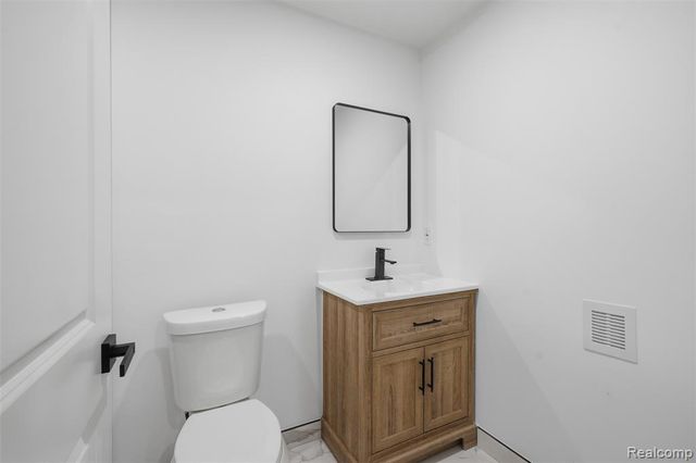 37176 Garvin Street, Clinton Township, MI 48036
