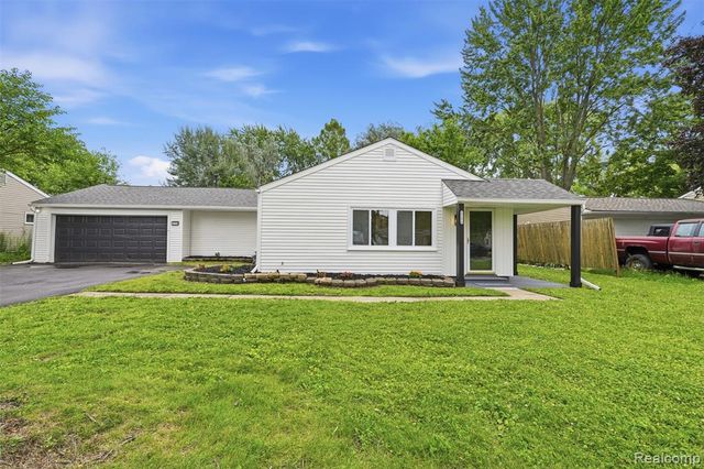 37176 Garvin Street, Clinton Township, MI 48036