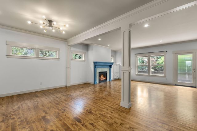 61438 Linton Loop, Bend, OR 97702