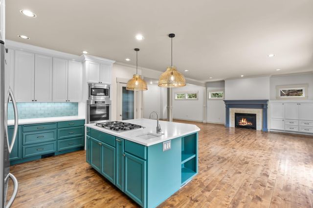61438 Linton Loop, Bend, OR 97702