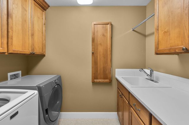 61438 Linton Loop, Bend, OR 97702