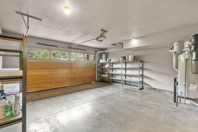 61438 Linton Loop, Bend, OR 97702