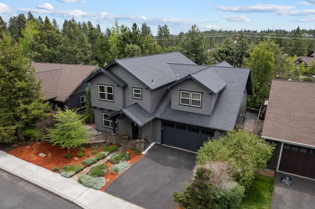 61438 Linton Loop, Bend, OR 97702