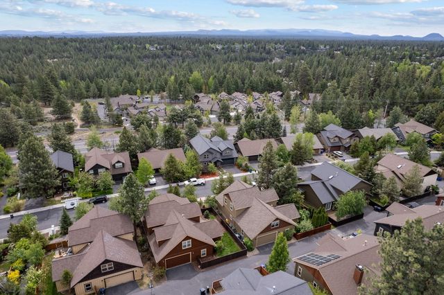 61438 Linton Loop, Bend, OR 97702