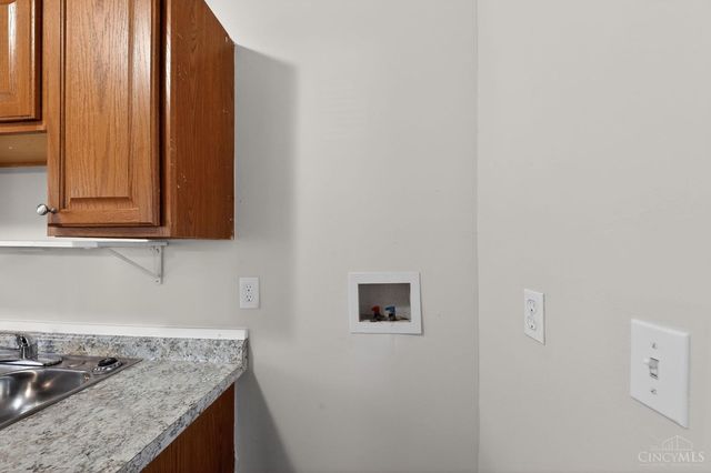 8771 Desoto Drive, Springfield Twp., OH 45231