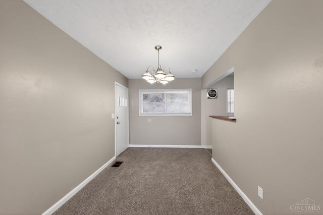 8771 Desoto Drive, Springfield Twp., OH 45231