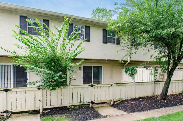 2564 Shore Line Lane, Columbus, OH 43221