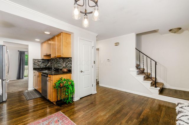 2564 Shore Line Lane, Columbus, OH 43221