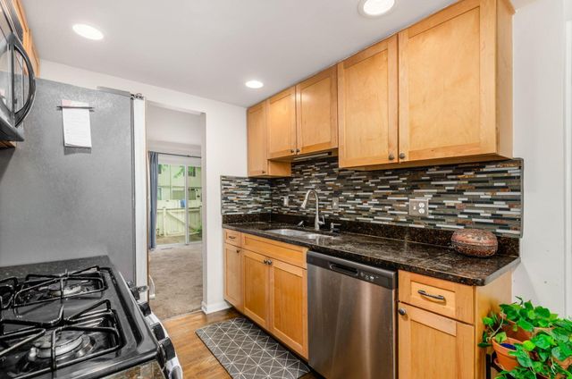 2564 Shore Line Lane, Columbus, OH 43221