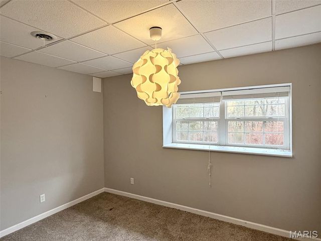 2309 W Squire Road, Lake Sherwood, MO 63357