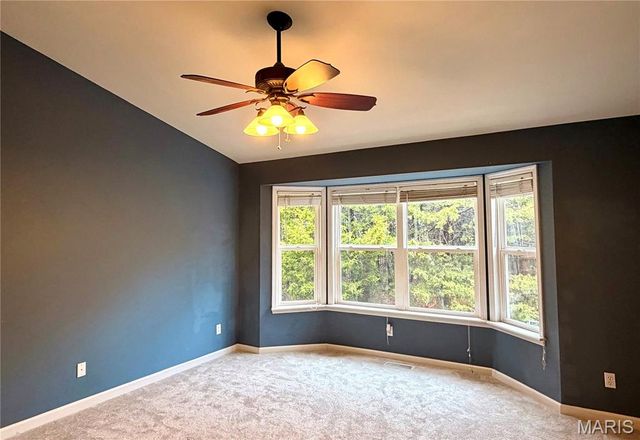 2309 W Squire Road, Lake Sherwood, MO 63357