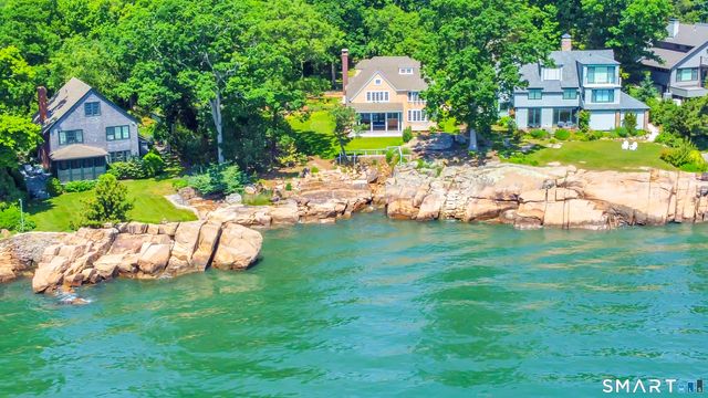 32 Wood Road, Branford, CT 06405