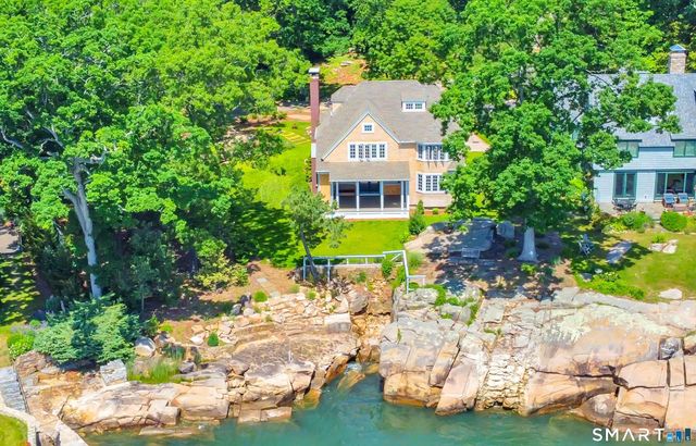 32 Wood Road, Branford, CT 06405