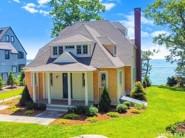 32 Wood Road, Branford, CT 06405