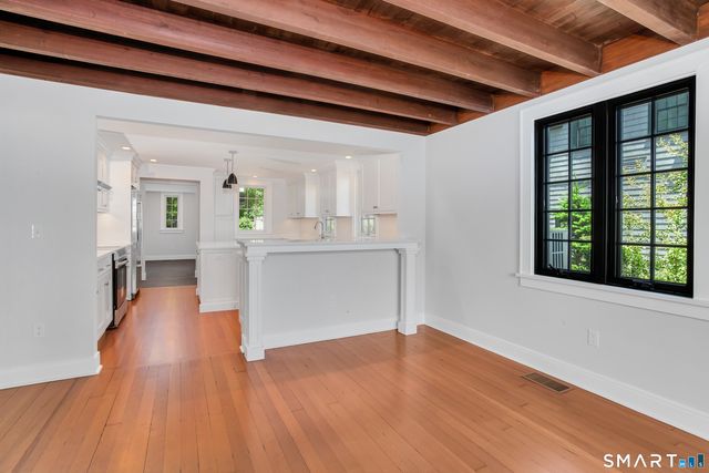 32 Wood Road, Branford, CT 06405
