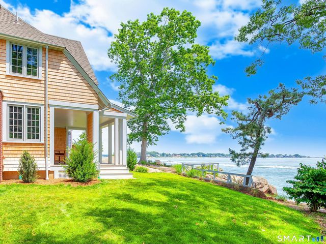 32 Wood Road, Branford, CT 06405