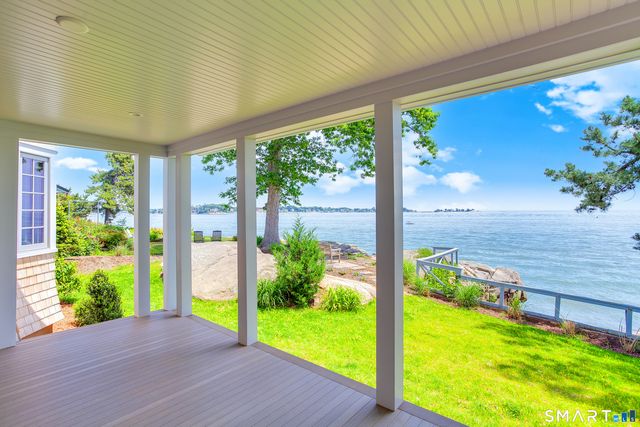 32 Wood Road, Branford, CT 06405