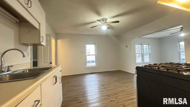 311 N FRANKLIN Street, Rushville, IL 62681