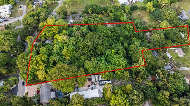 6636 High Ridge Road, Lake Worth, FL 33462