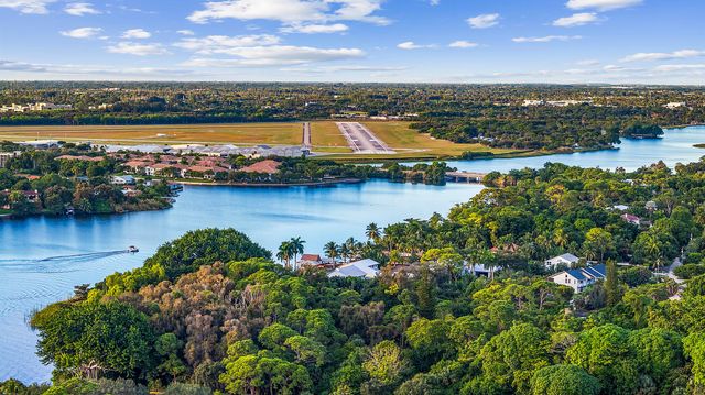 6636 High Ridge Road, Lake Worth, FL 33462