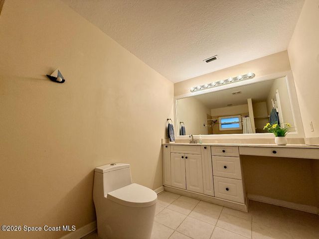 9010 Central Avenue, Sebastian, FL 32976