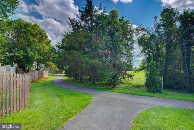 108 HAVERSACK CT NE, Leesburg, VA 20176