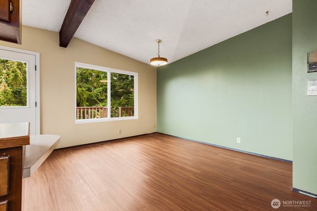 7413 Soundview Drive, Edmonds, WA 98026