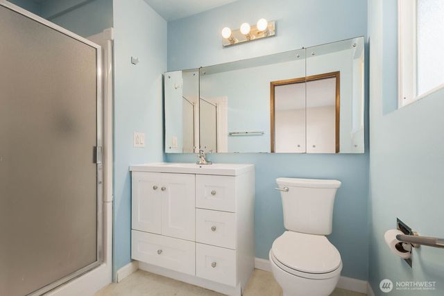 7413 Soundview Drive, Edmonds, WA 98026