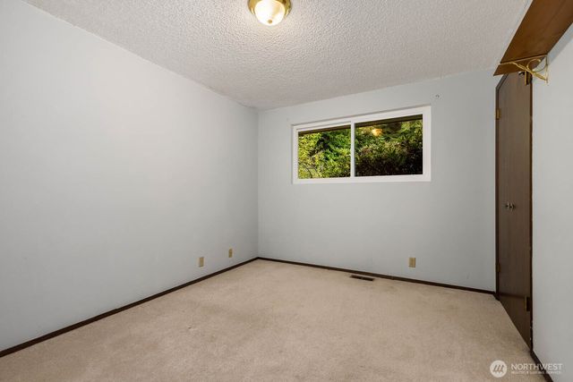 7413 Soundview Drive, Edmonds, WA 98026