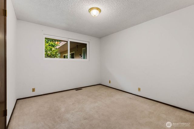 7413 Soundview Drive, Edmonds, WA 98026