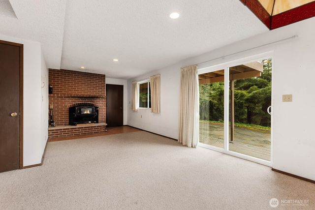 7413 Soundview Drive, Edmonds, WA 98026