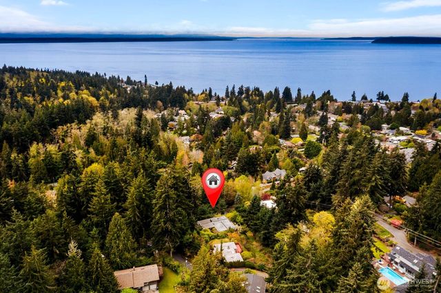 7413 Soundview Drive, Edmonds, WA 98026