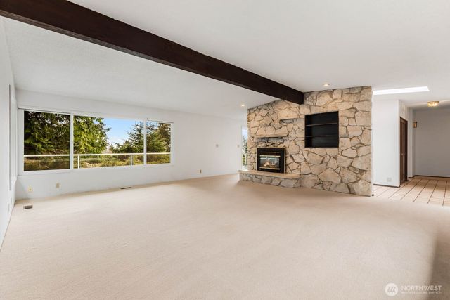 7413 Soundview Drive, Edmonds, WA 98026
