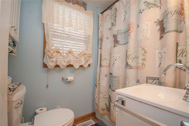 1133 Prairie Street, Adel, IA 50003