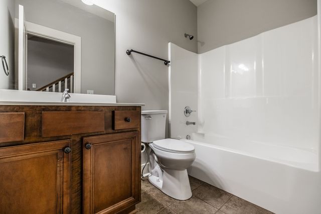 3002 Whitland Crossing Dr, Nashville, TN 37214