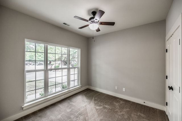 3002 Whitland Crossing Dr, Nashville, TN 37214