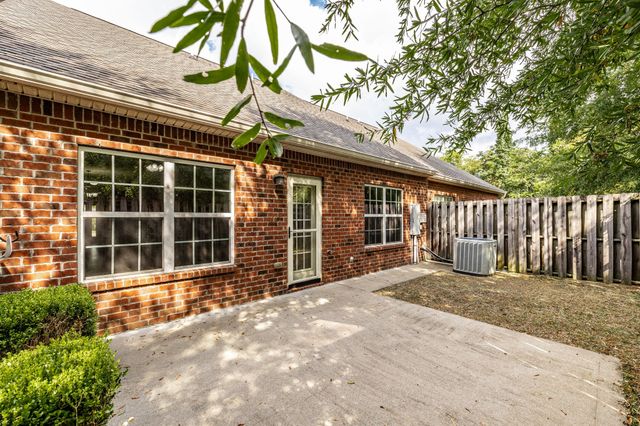 3002 Whitland Crossing Dr, Nashville, TN 37214