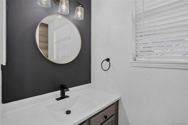 9816 W Friend Place, Littleton, CO 80128