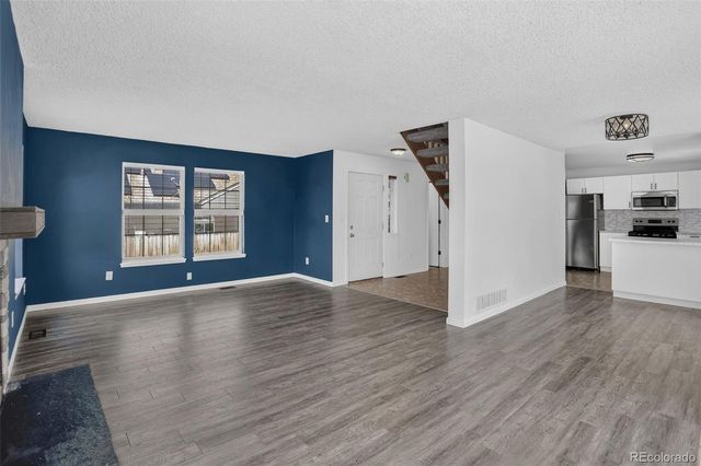 9816 W Friend Place, Littleton, CO 80128