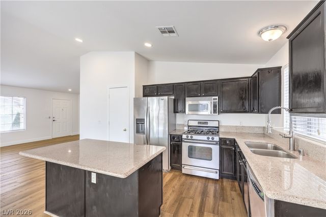 8908 Spinning Wheel Avenue, Las Vegas, NV 89143