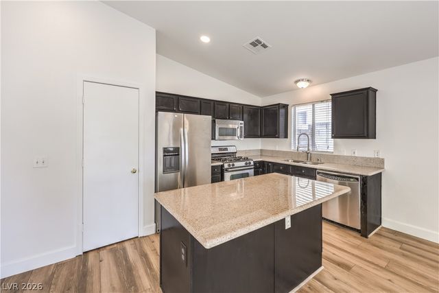 8908 Spinning Wheel Avenue, Las Vegas, NV 89143