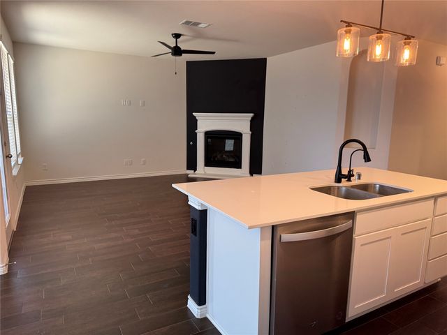 2918 Jasper Trail, Aubrey, TX 76227