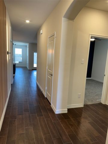 2918 Jasper Trail, Aubrey, TX 76227