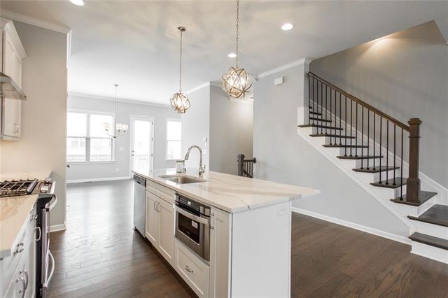 10132 Windalier Way, Roswell, GA 30076