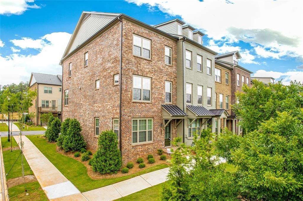 10132 Windalier Way, Roswell, GA 30076