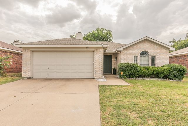7008 Nohl Ranch Road, Fort Worth, TX 76133