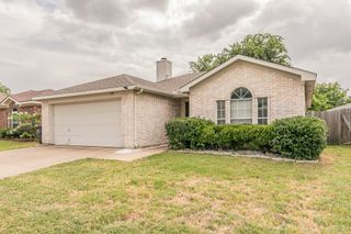 7008 Nohl Ranch Road, Fort Worth, TX 76133