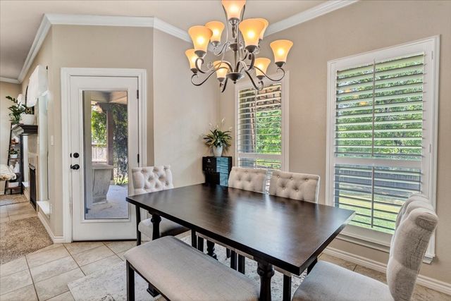 1823 Woodland Park Drive, Denison, TX 75021