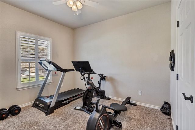 1823 Woodland Park Drive, Denison, TX 75021