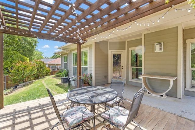 1823 Woodland Park Drive, Denison, TX 75021